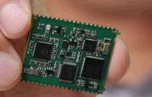 關(guān)于后續(xù)系統(tǒng)建設(shè)，根據(jù)目前流出的信息，我國當(dāng)前已經(jīng)完全完成了所有核心關(guān)鍵技術(shù)的攻關(guān)，包括技術(shù)體制、星間鏈路以及高精度衛(wèi)星鐘，正在開展相應(yīng)的技術(shù)驗(yàn)證?？傮w計(jì)劃目標(biāo)是，在2018年前后發(fā)射18顆左右的衛(wèi)星，為“一帶一路”的沿線國家提供基本服務(wù)，2020年左右要完成全球系統(tǒng)建設(shè)。